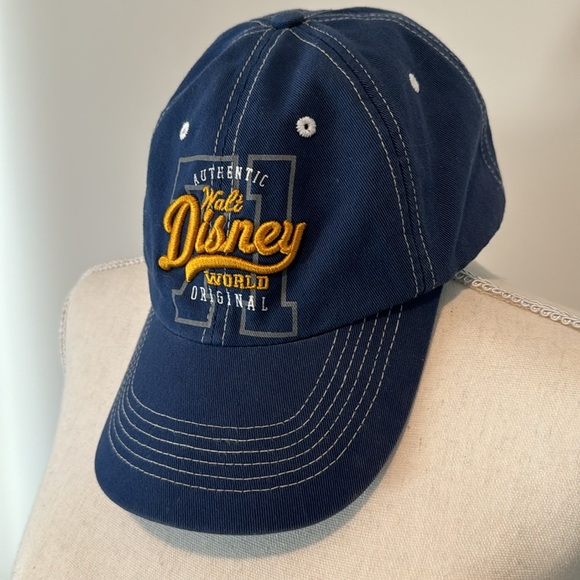Authentic Disney World Baseball Hat - Picture 2 of 4